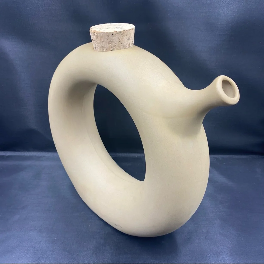 Hartstone USA Pottery “The Wine Tote” Decanter Pitcher With Cork, Signed.